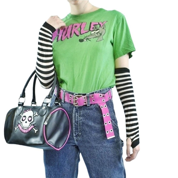 Sourpuss "Go die" skull hand bag ☠️🎀 - Picture 3 of 5